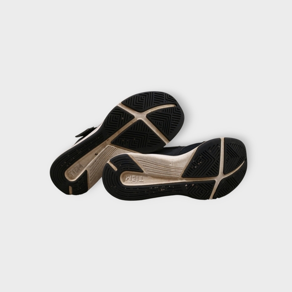 Tiem Latus Athletic Shoes Sz 7.5 Jet Black Training Studio Fitness Athleisure - Picture 7 of 8